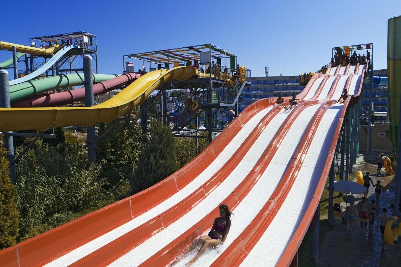 Aqua Nevis & Aqua Park