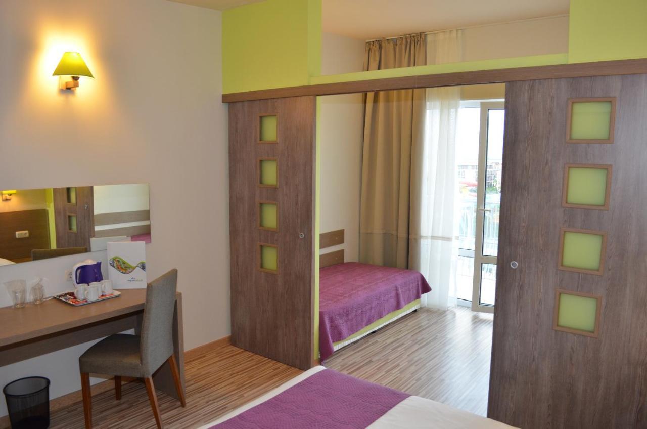 Aqua Nevis & Aqua Park Hotel